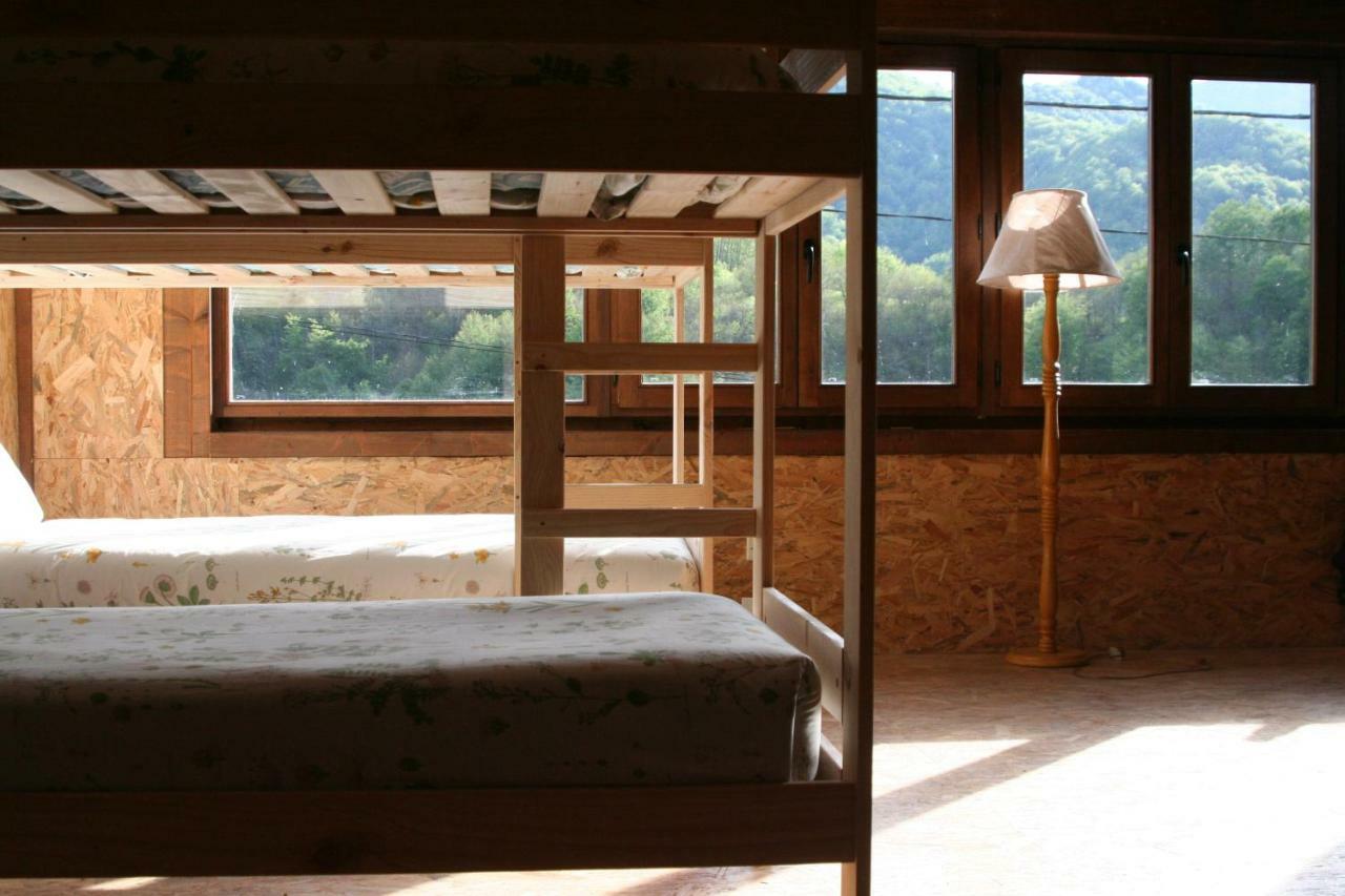 Albergue Les Xendes. Parque de Redes Caso Exterior foto